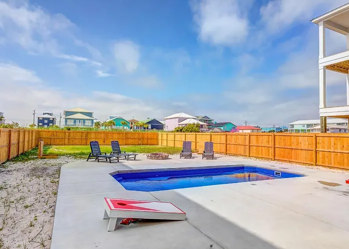Sprawling Retreat With An Enclosed Pool Large Balcony Outdoor Shower & W&d * Gulf Shores